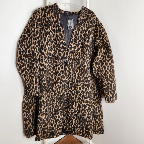 Torrid Coat NWT womens size 5X 28 Wool blend leopard print